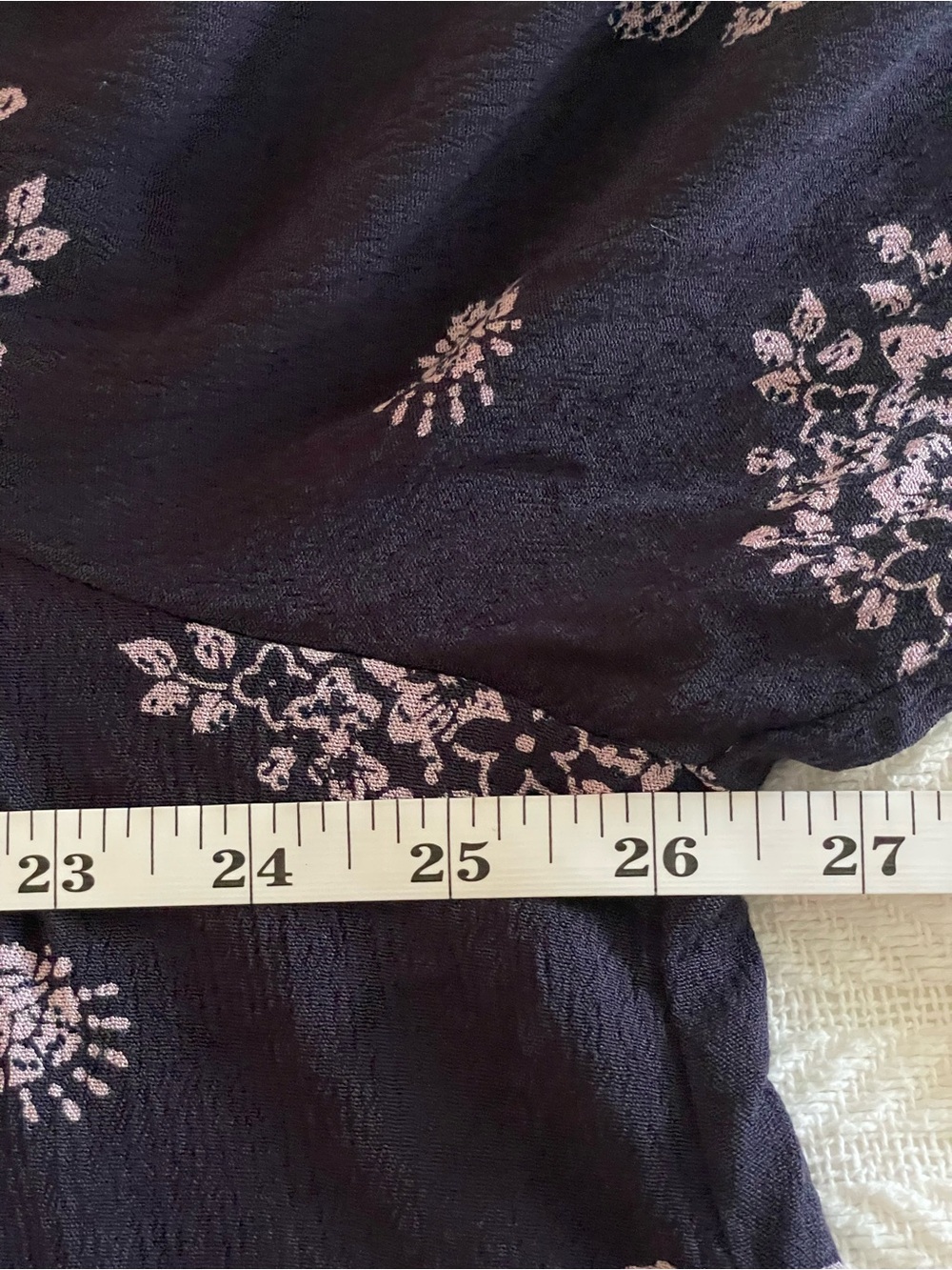 Women’s Navy Floral V-neck Button-Front Blouse with 3/4 sleeves, Plus 2X, - Picture 6 of 7
